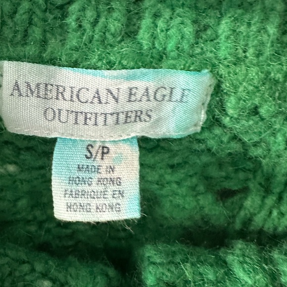 💚American Eagle | Green Cable Knit Sweater - Picture 5 of 7